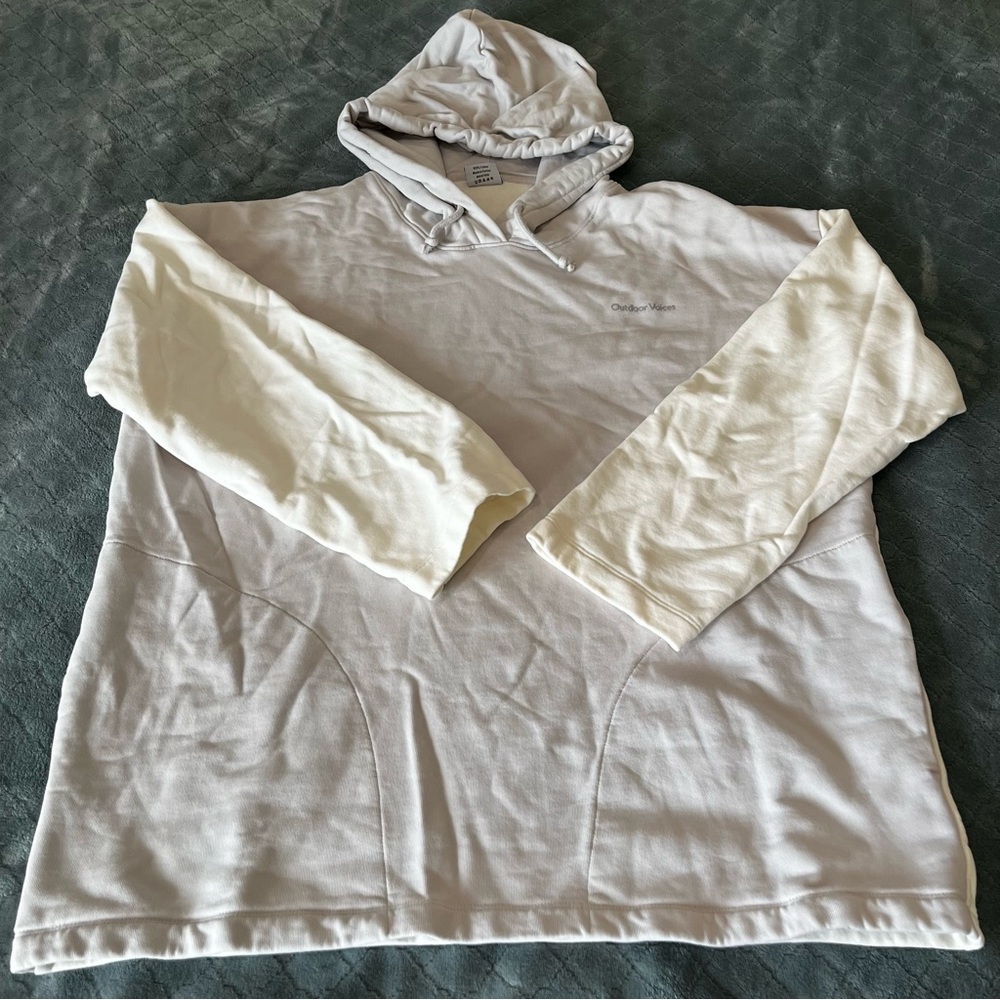 Outdoor‎ Voices Men's Gray and Cream Hoodie